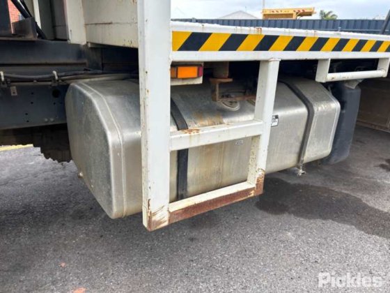 2016年三菱扶桑战斗机1627