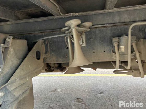 2016年三菱扶桑战斗机1627