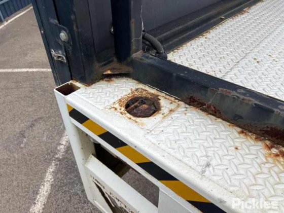 2016年三菱扶桑战斗机1627