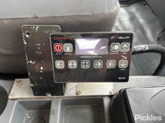 2016年三菱扶桑战斗机1627