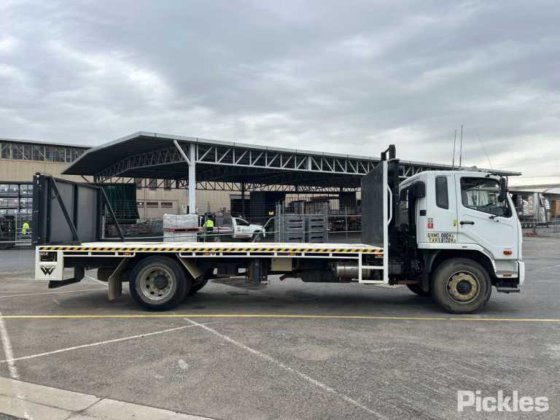 2016年三菱扶桑战斗机1627