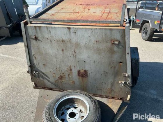 2015 Loadstar Trailers Box Top