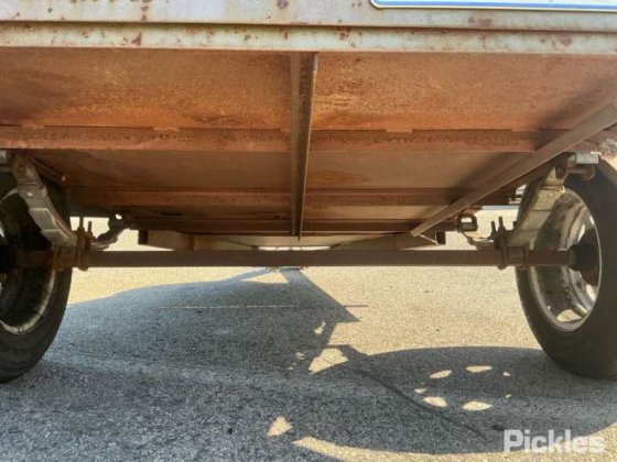 2015 Loadstar Trailers Box Top