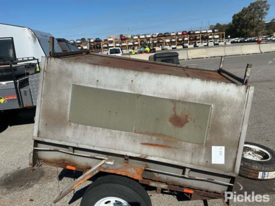 2015 Loadstar Trailers Box Top