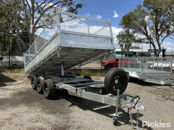 2025 绿色有限公司