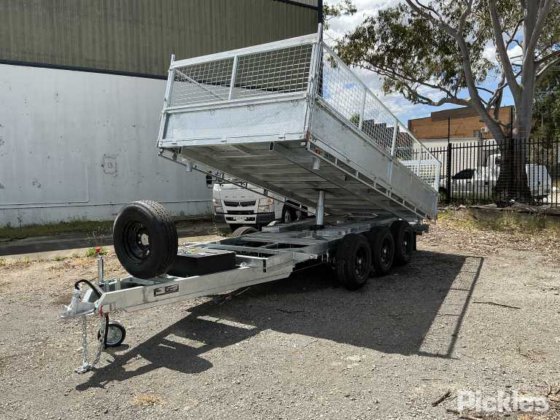 2025 绿色有限公司