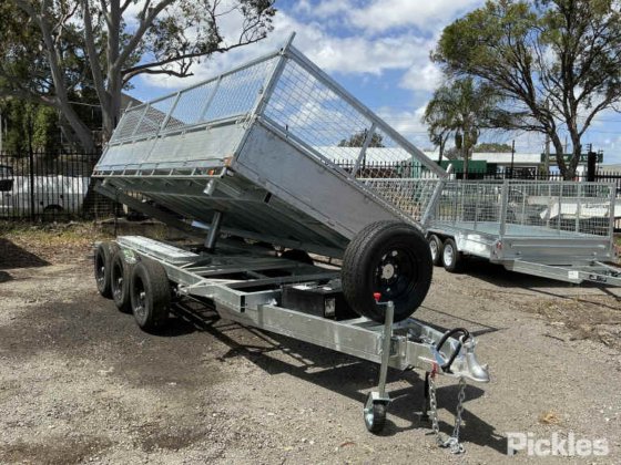 2025 绿色有限公司