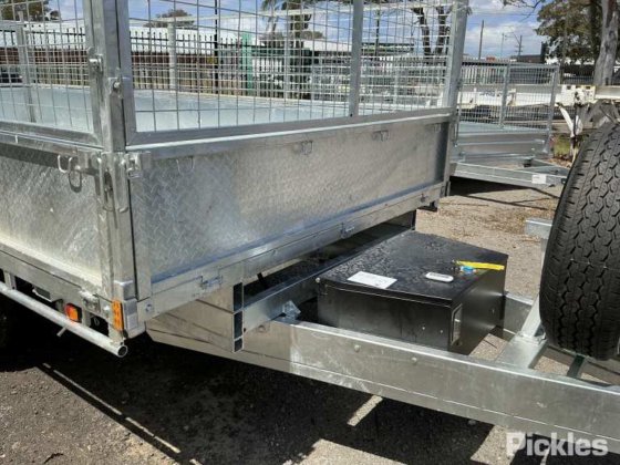 2025 绿色有限公司