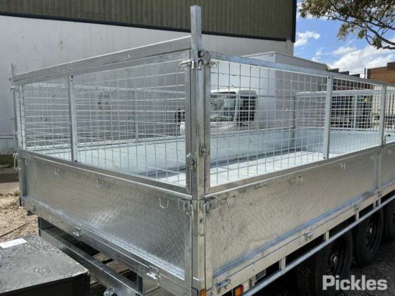 2025 绿色有限公司