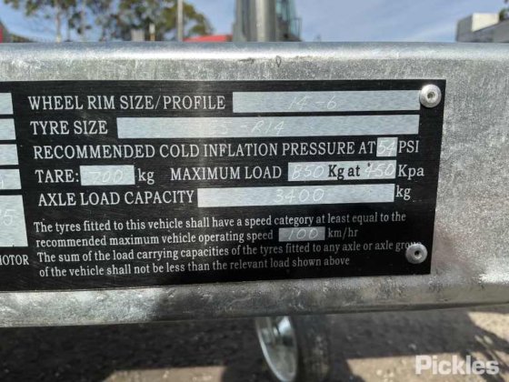 2025 绿色有限公司