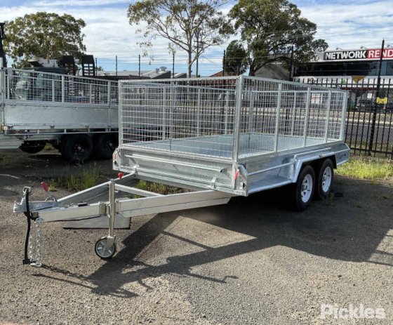 2025 绿色有限公司