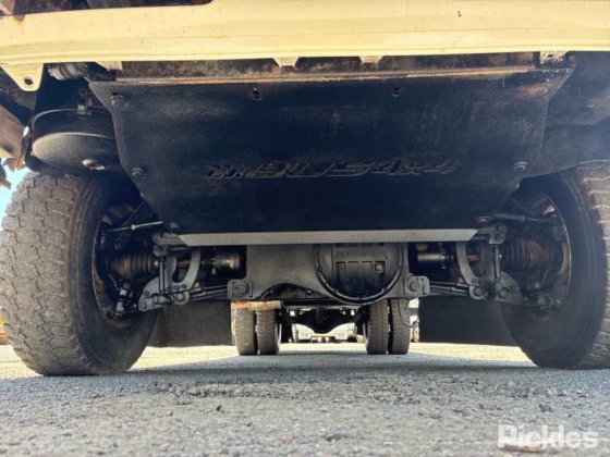 2019款丰田考斯特