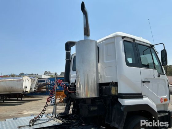 2002 日产 UD CK320