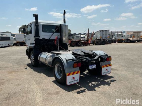 2002 日产 UD CK320