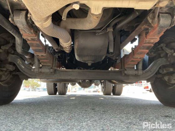 2002 日产 UD CK320