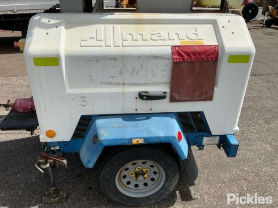 2011 年力能源设备