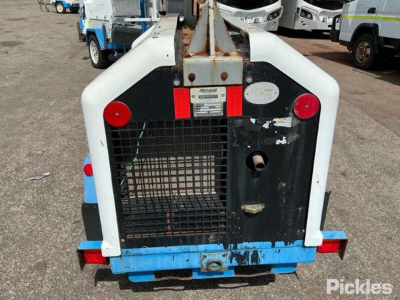 2011 年力能源设备