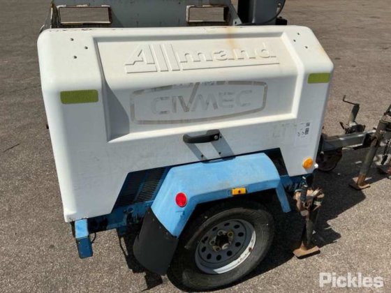 2011 年力能源设备