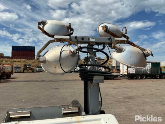 2011 年力能源设备