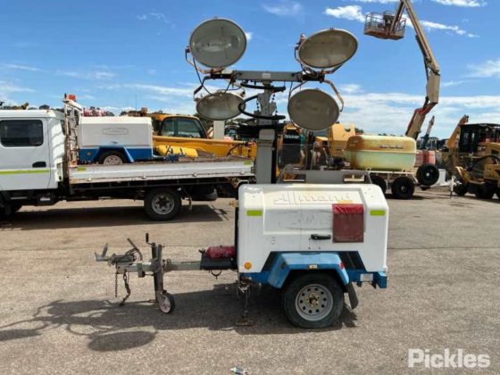 2011 年力能源设备