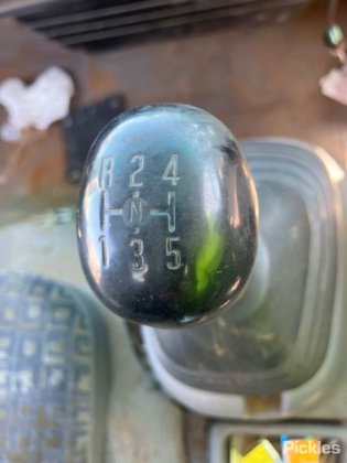 2007年产伊苏兹尼普斯