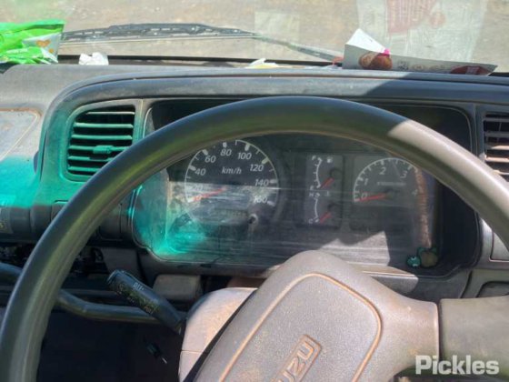 2007年产伊苏兹尼普斯