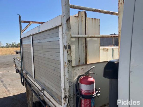 2007年产伊苏兹尼普斯