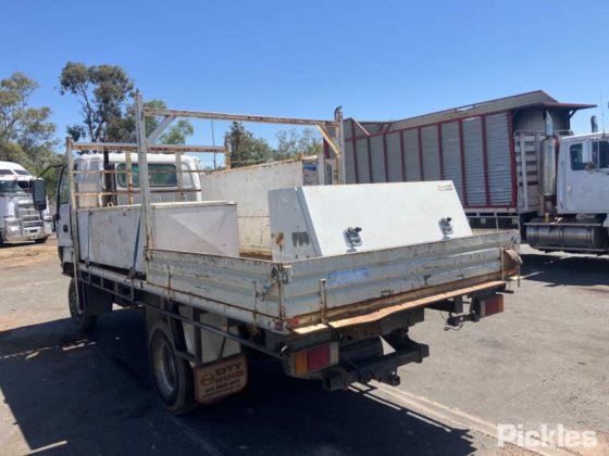 2007年产伊苏兹尼普斯