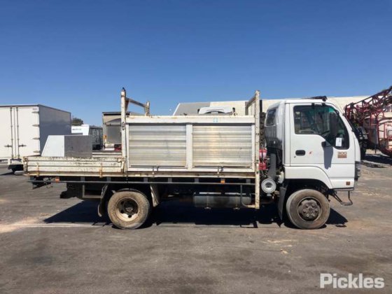 2007年产伊苏兹尼普斯