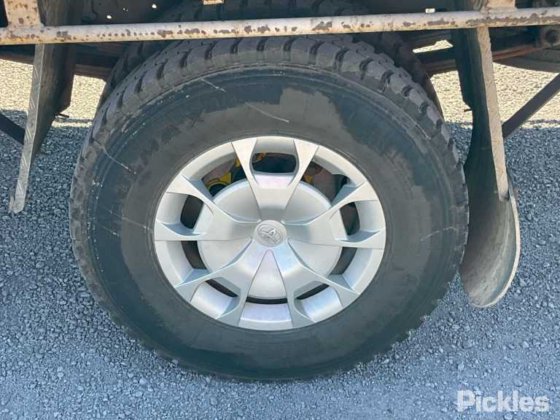 2007款三菱Canter 7/800