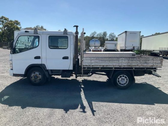 2007款三菱Canter 7/800