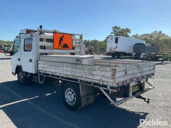 2007款三菱Canter 7/800