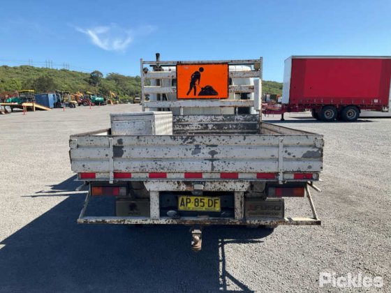 2007款三菱Canter 7/800