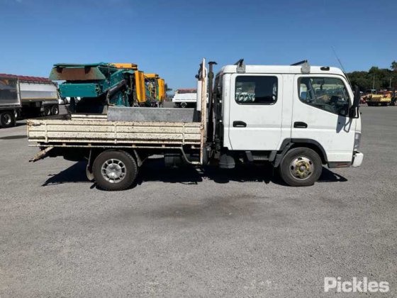 2007款三菱Canter 7/800