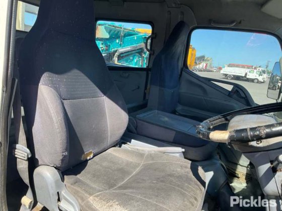 2007款三菱Canter 7/800