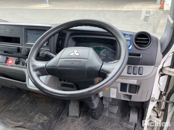 2017 三菱ふそう キャンター 515