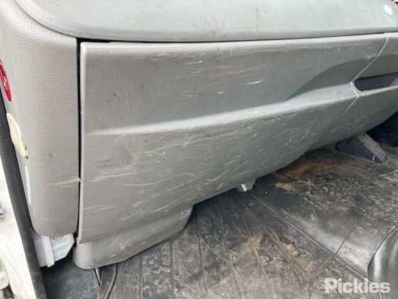 2017 三菱ふそう キャンター 515