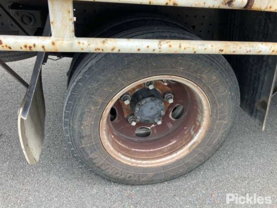 2017 三菱ふそう キャンター 515