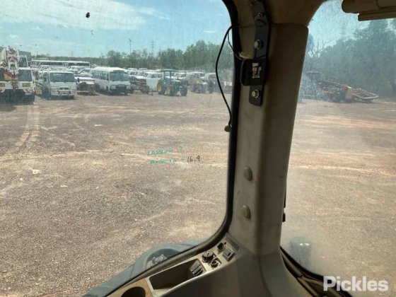 ジョンディア 8370RT