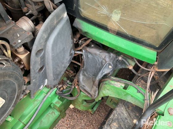 ジョンディア 8370RT