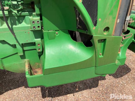 ジョンディア 8370RT