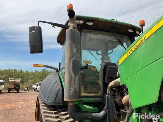 ジョンディア 8370RT