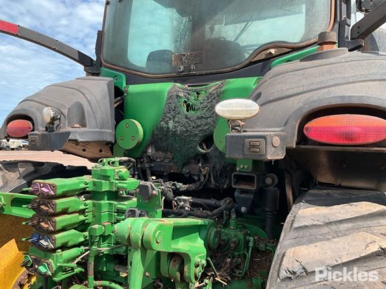 ジョンディア 8370RT