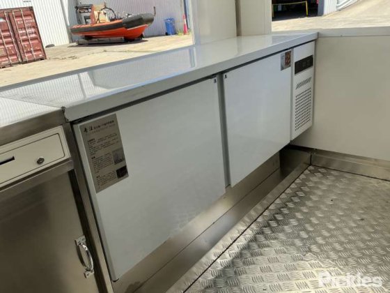 2025 绿色有限公司