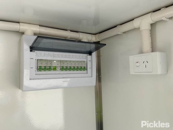 2025 绿色有限公司