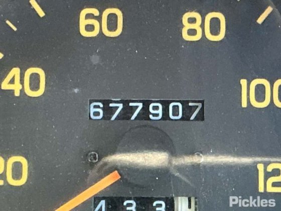 2005 年式五十铃 FTR900