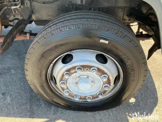 2005 年式五十铃 FTR900