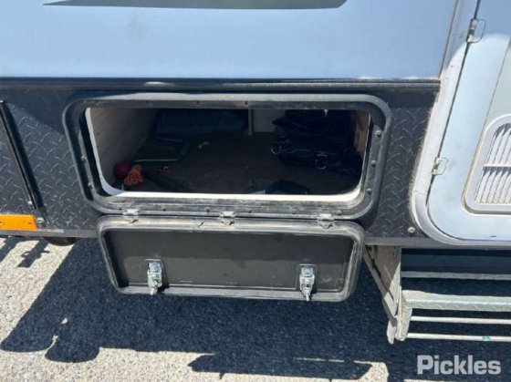 2016 ジェイコ・スワン