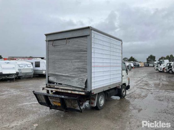 1995年式トヨタダイナ