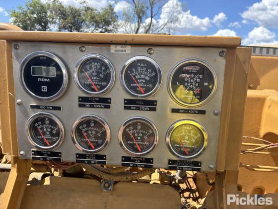 キャタピラー発電機